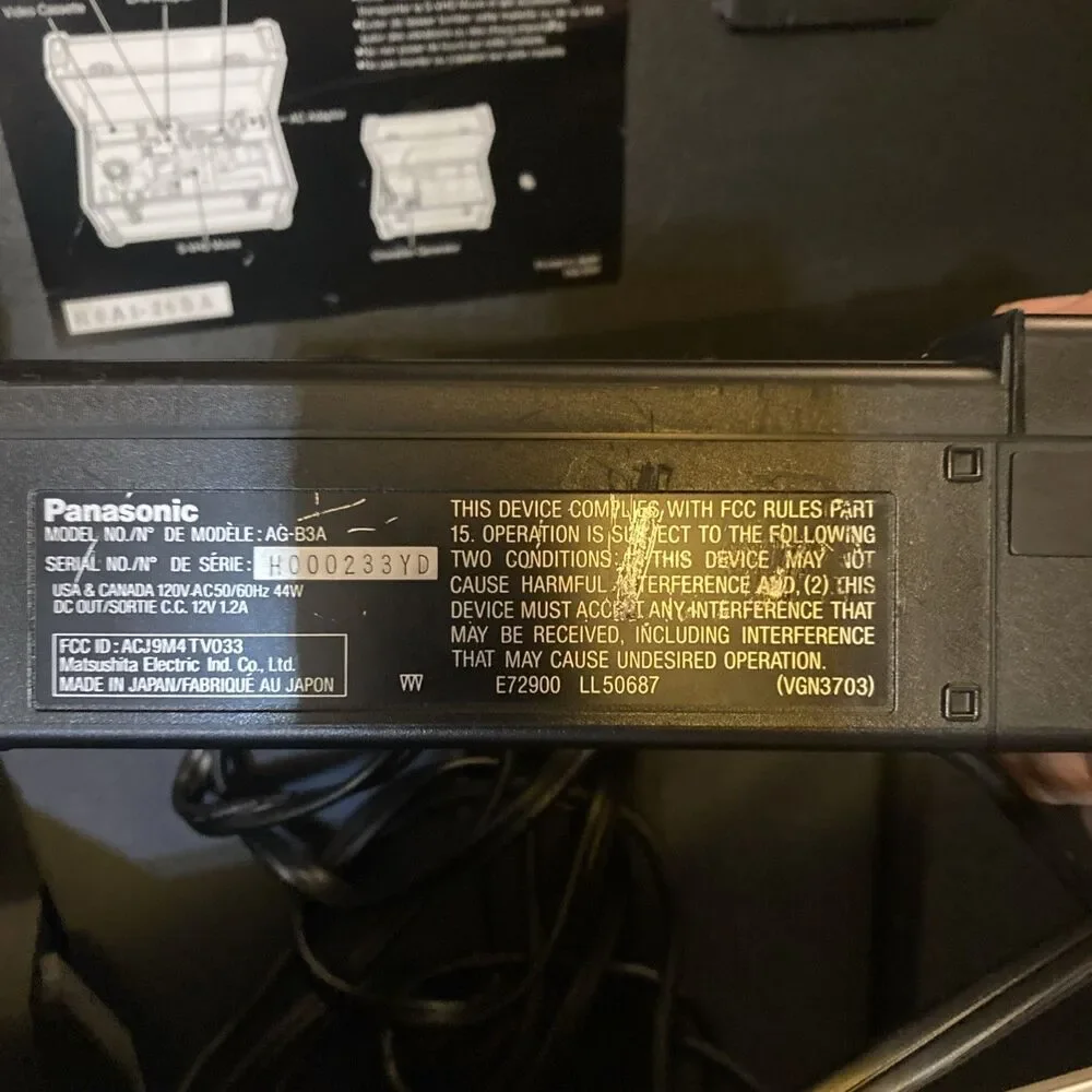 Panasonic AG-460 Camcorder VHS-S W/ Custom Video Camera Carrying Case For Parts